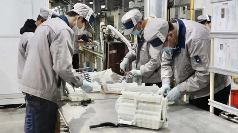 金属加工油：如何选择合适的直供厂家